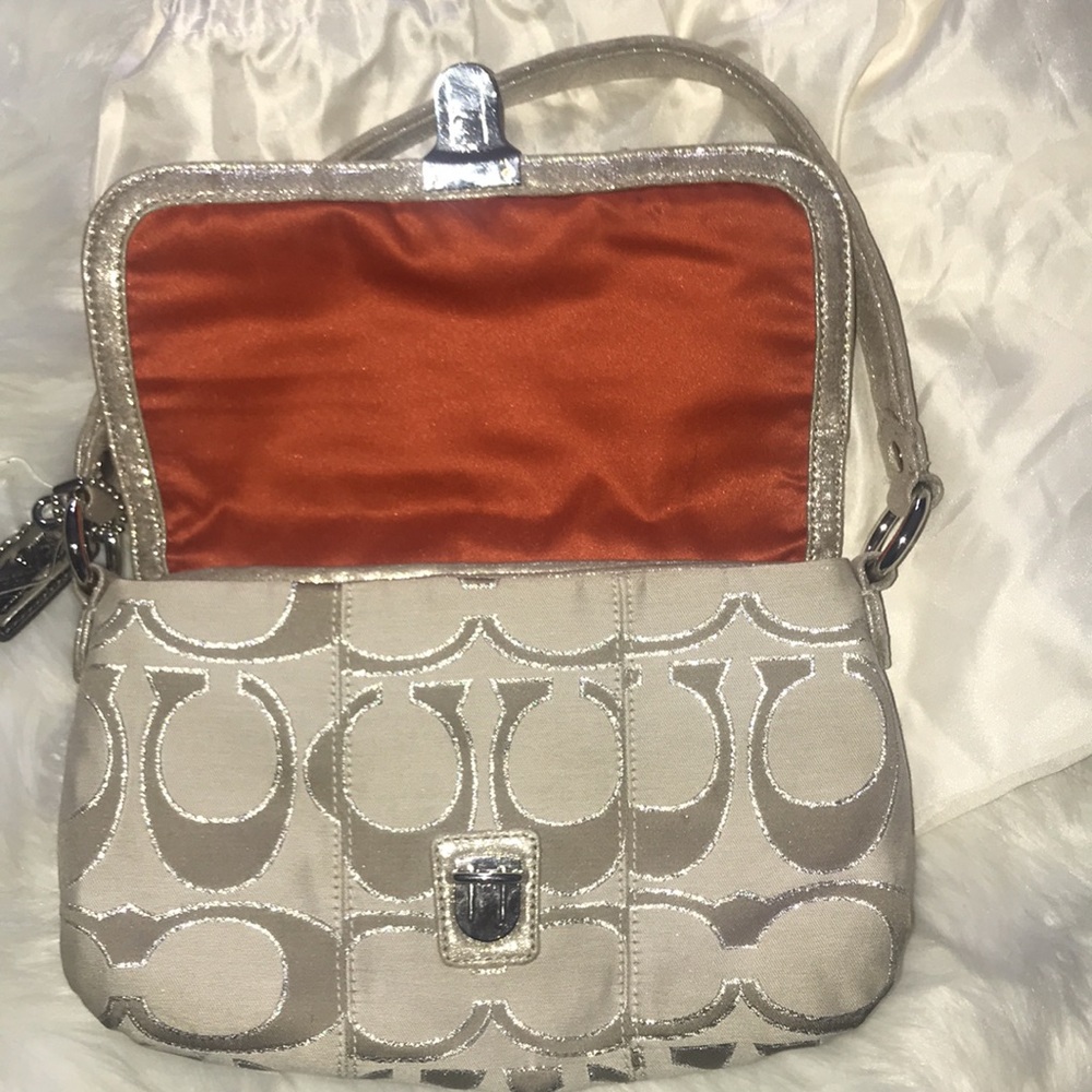 AUTHENTIC “COACH POPPY GLAM” PURSE - Picture 5 of 15